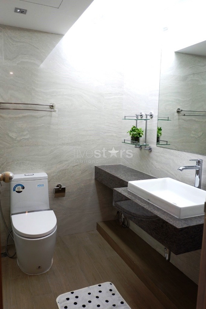 Appartement de 3 chambres à louer proche du BTS Phromphong, photo 13