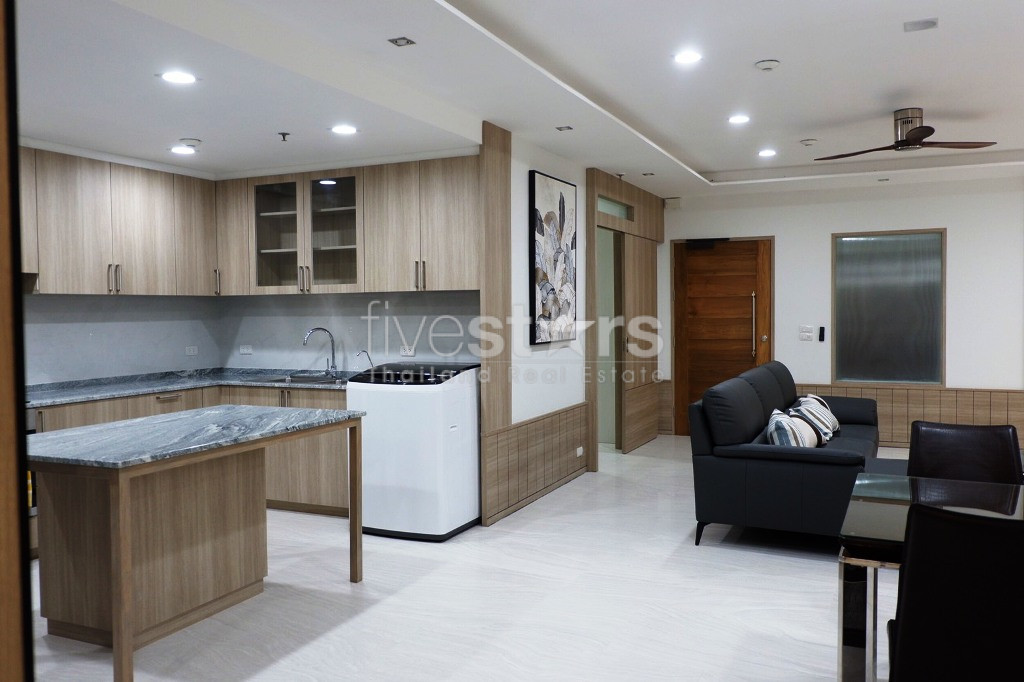 Appartement de 3 chambres à louer proche du BTS Phromphong, photo 5