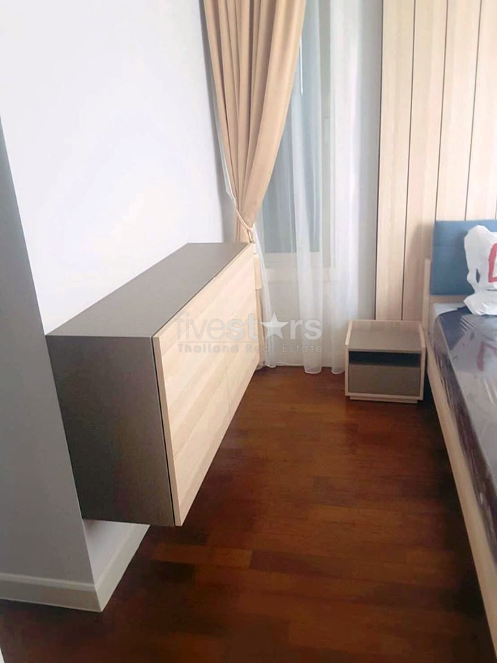 Appartement d'une chambre à louer près de la station de BTS Phromphong, photo 9