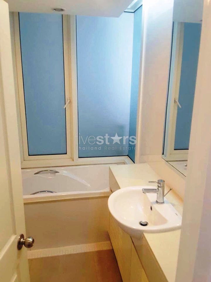 Appartement d'une chambre à louer près de la station de BTS Phromphong, photo 14