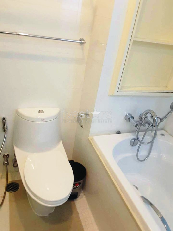 Appartement d'une chambre à louer près de la station de BTS Phromphong, photo 15