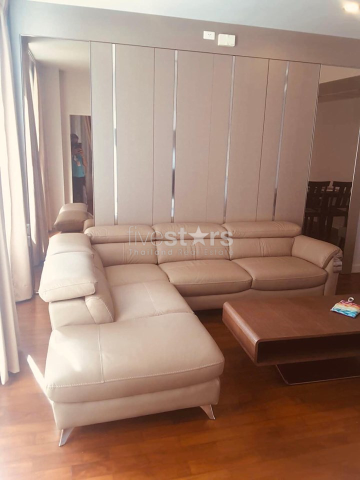 Appartement d'une chambre à louer près de la station de BTS Phromphong