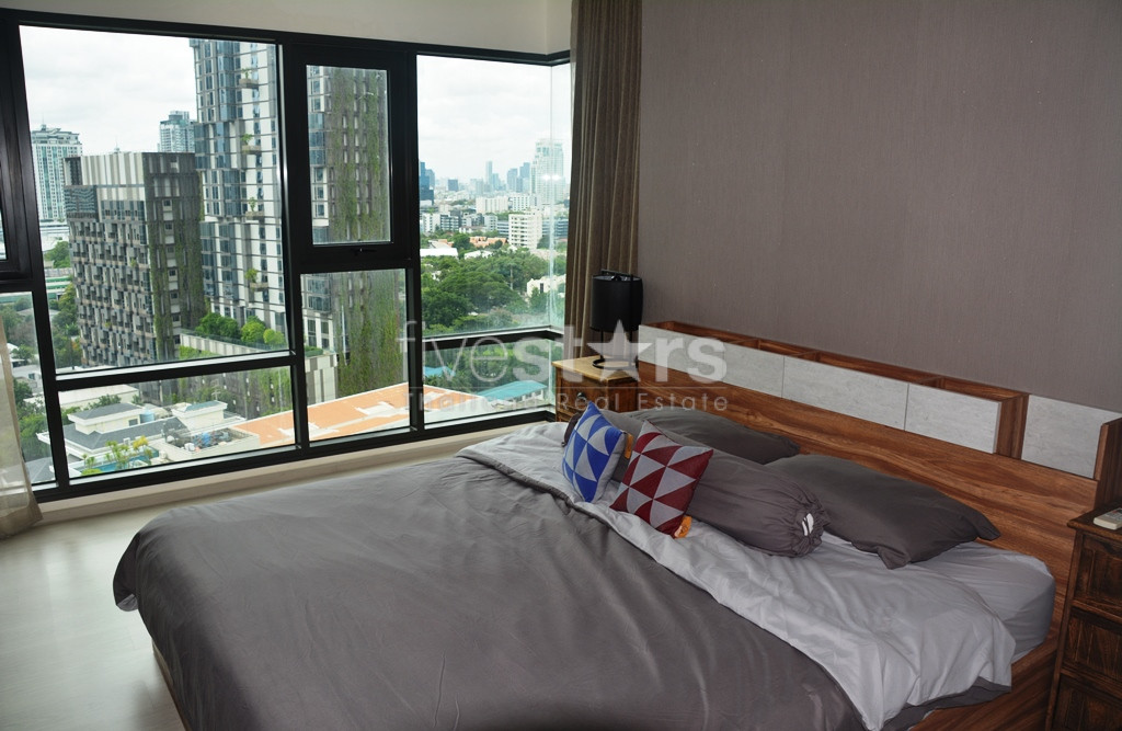 Appartement 2 chambres haut en étage à 500m du BTS Thonglor, photo 14
