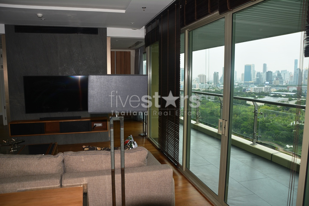 Appartement 2 chambres haut en étage à 500m du BTS Thonglor, photo 4