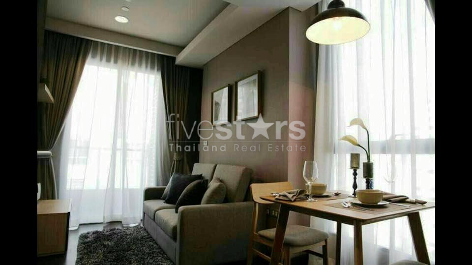 Appartement d'une chambre à vendre près de la station de BTS Phromphong