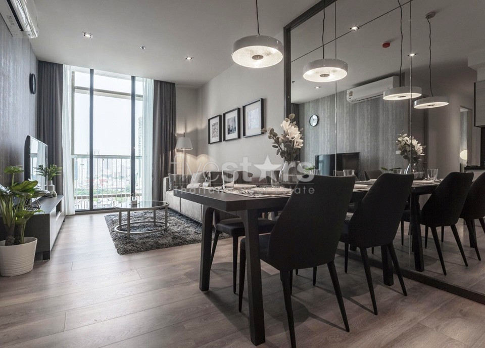 Appartement spacieux de 2 chambres à louer près du BTS  Phromphong, photo 5