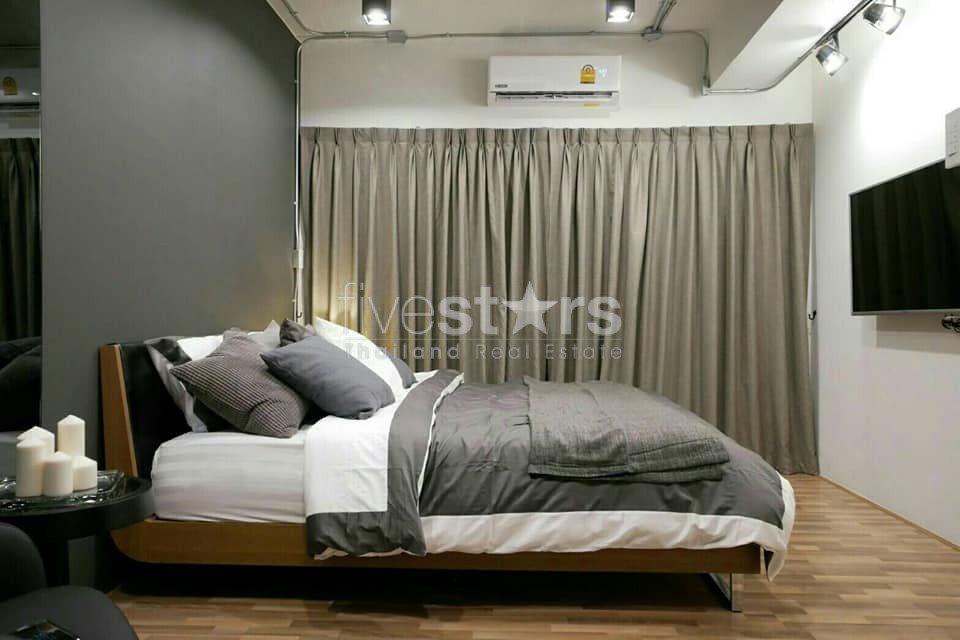 Appartement en Duplex style loft de 2 chambres à louer à Thonglor, photo 5