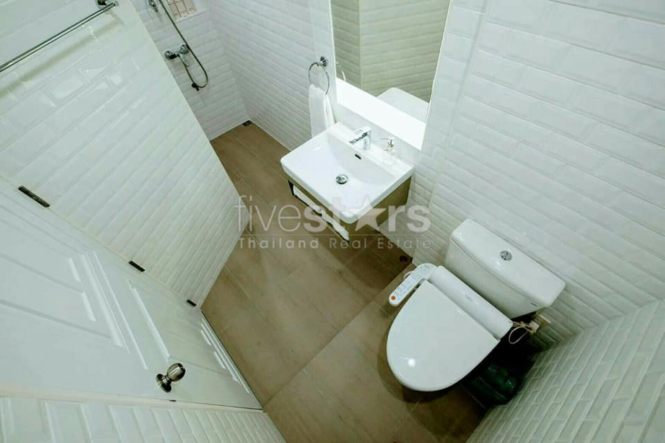 Appartement en Duplex style loft de 2 chambres à louer à Thonglor, photo 13
