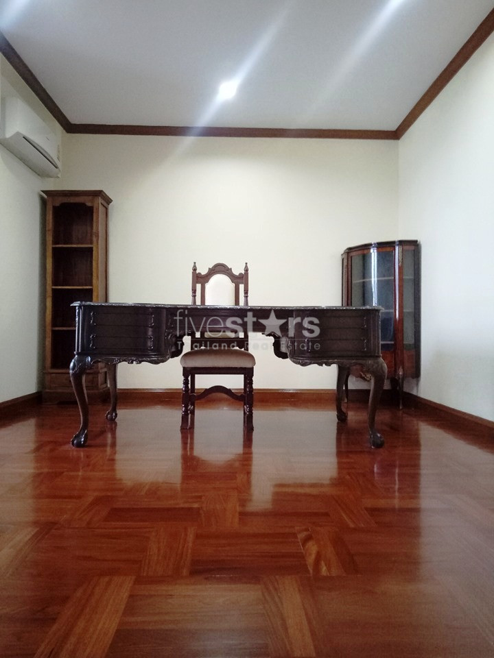 Appartement spacieux de 2 chambres près du BTS Thonglor, photo 10