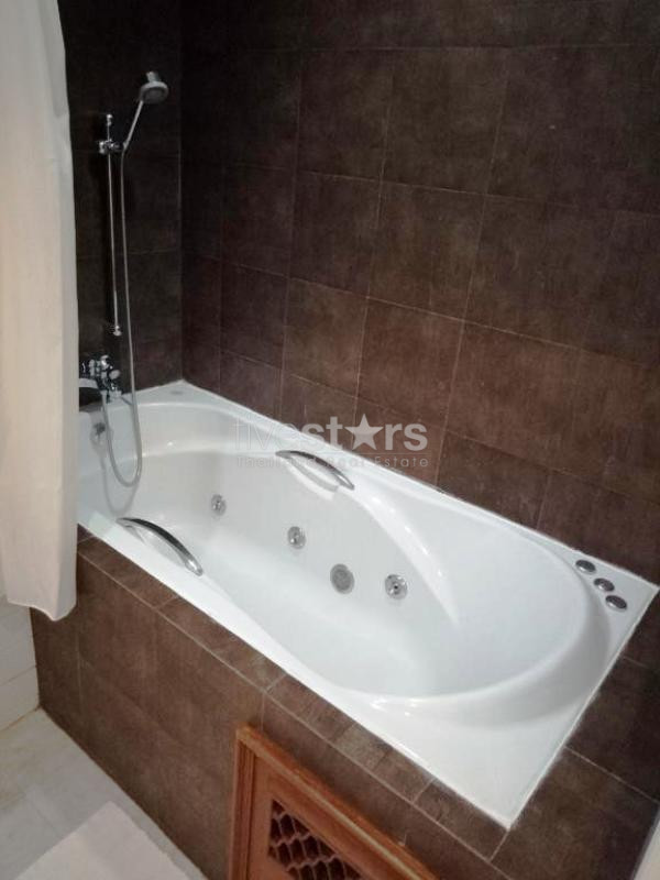 Appartement spacieux de 2 chambres près du BTS Thonglor, photo 13