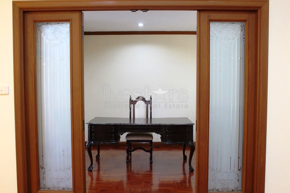 Appartement spacieux de 2 chambres près du BTS Thonglor, photo 11
