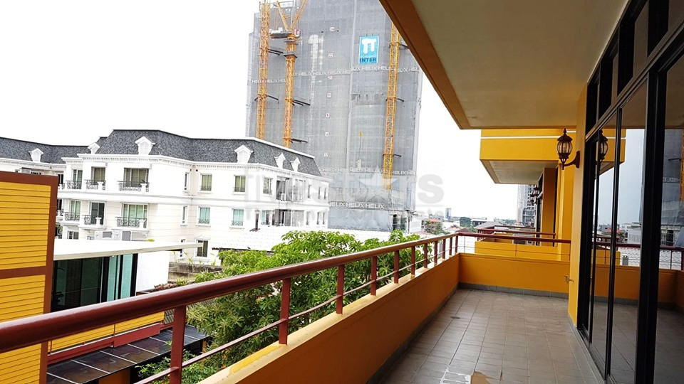Appartement spacieux de 2 chambres près du BTS Thonglor, photo 15