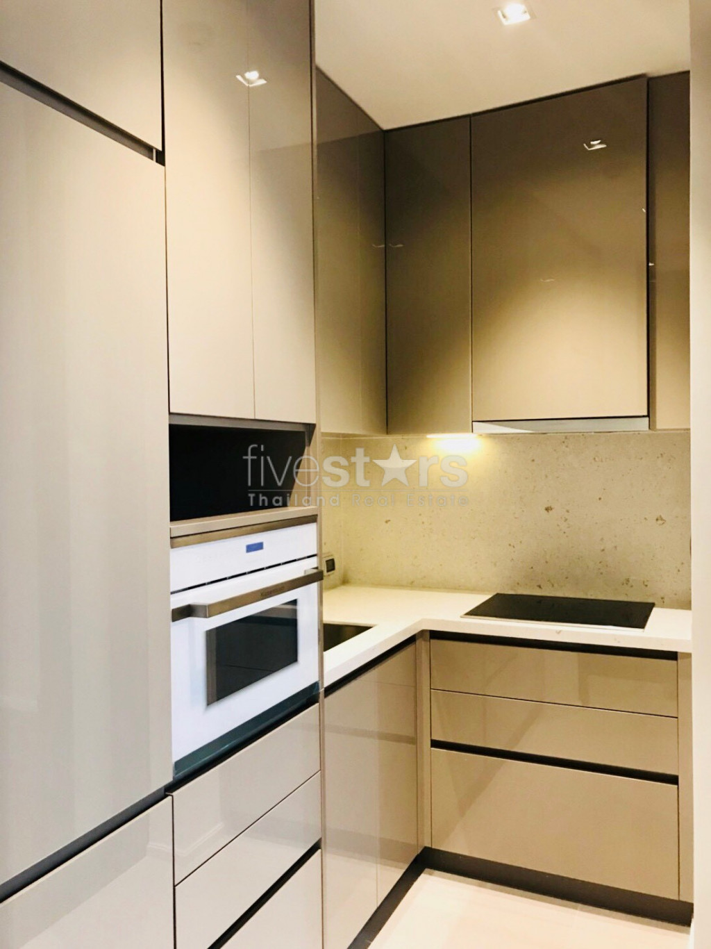 Appartement de standing avec 2 chambres proche Emquartier et métro, photo 7