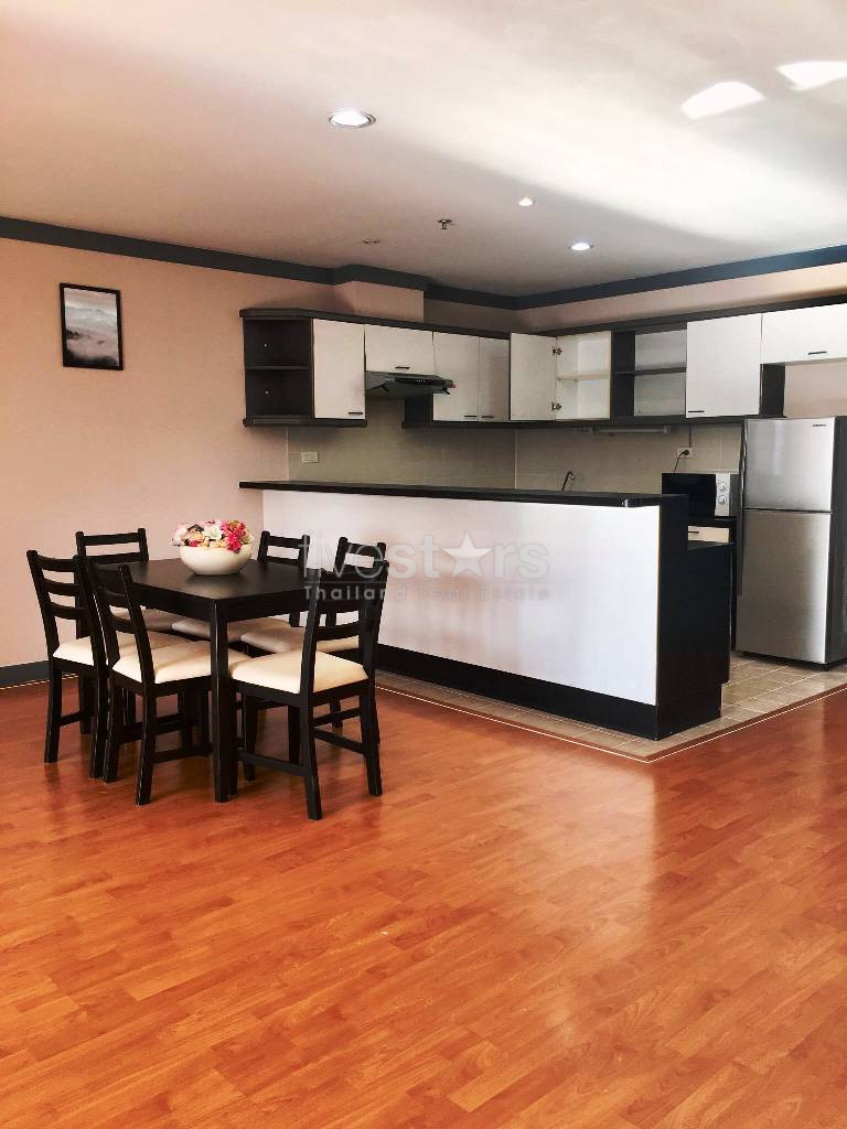 Appartement de 3 chambres à louer près du BTS Phromphong, photo 2