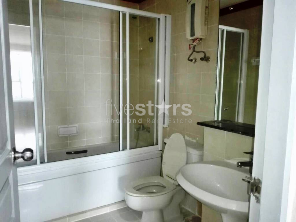 Appartement de 3 chambres à louer près du BTS Phromphong, photo 15