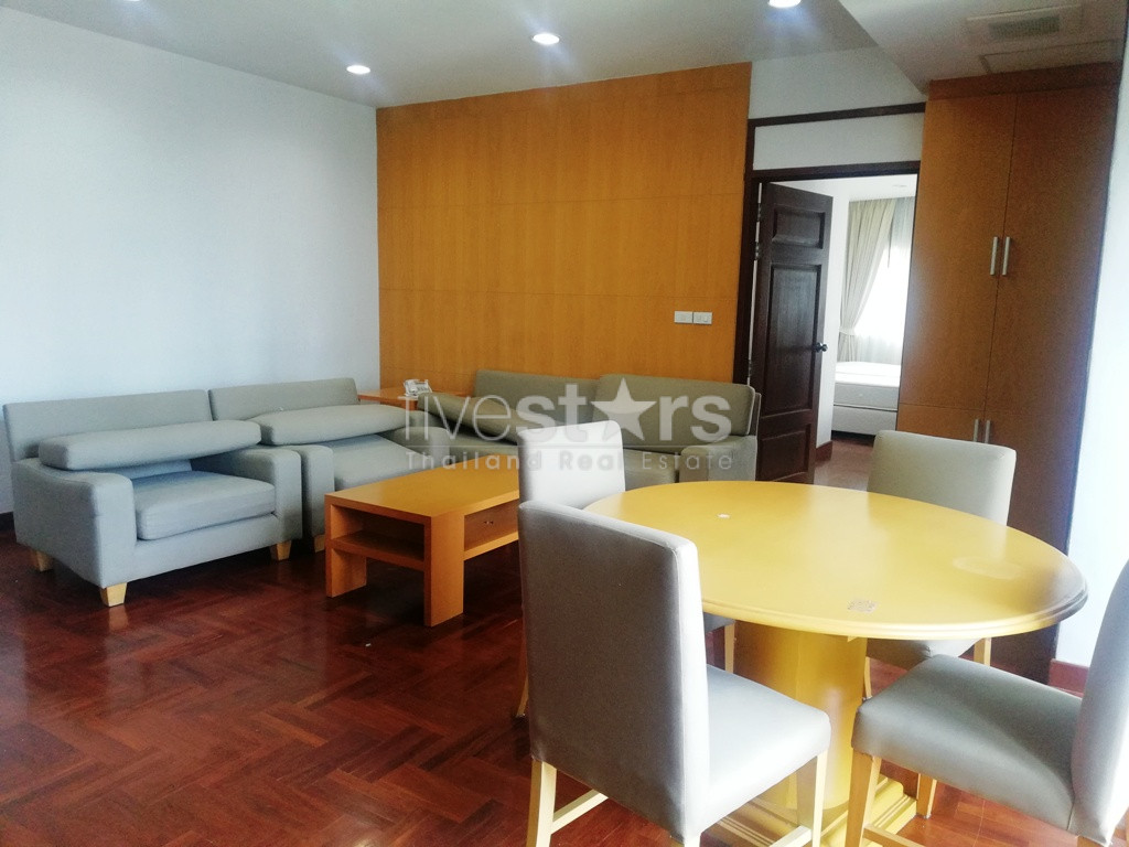 Appartement de deux chambres à louer non loin du BTS Phromphong, photo 3