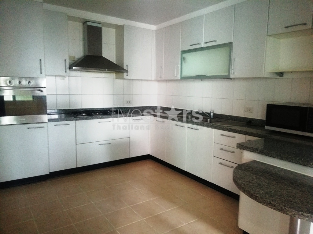 Appartement de 3 chambres à louer à Phromphong, photo 7