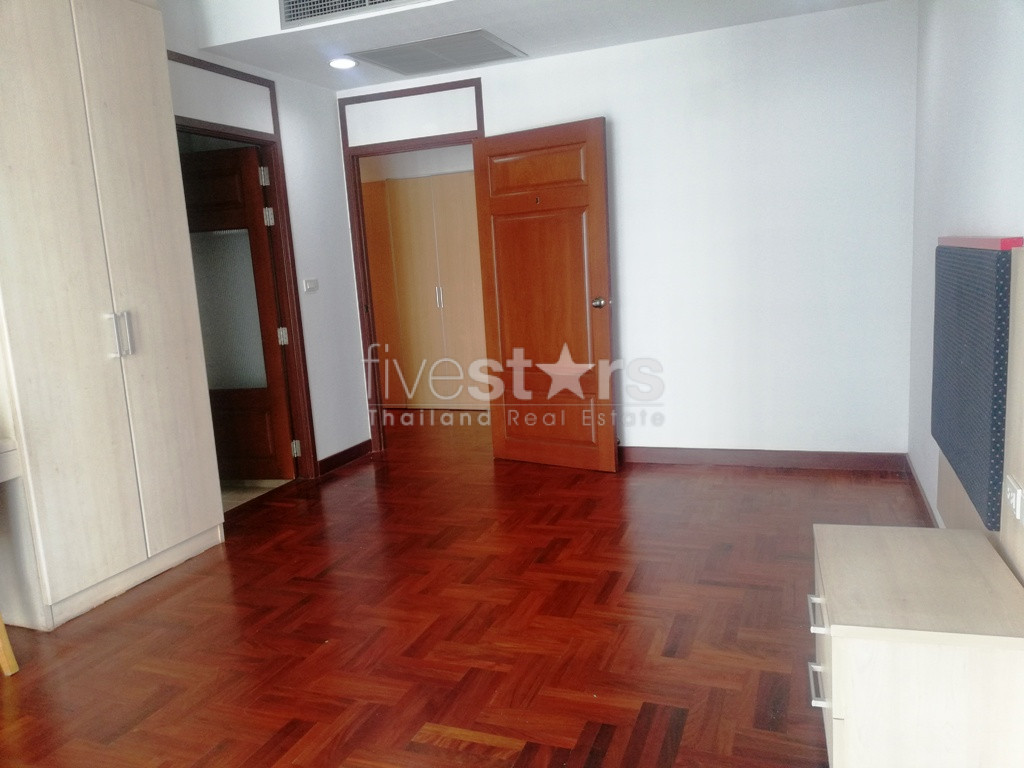 Appartement de 3 chambres à louer à Phromphong, photo 11