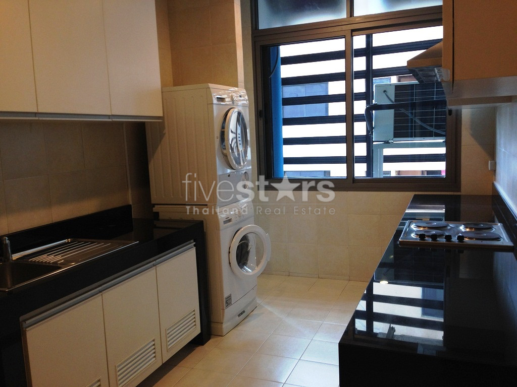 Appartement de 3 chambres à louer près de la station de BTS Thonglor, photo 4