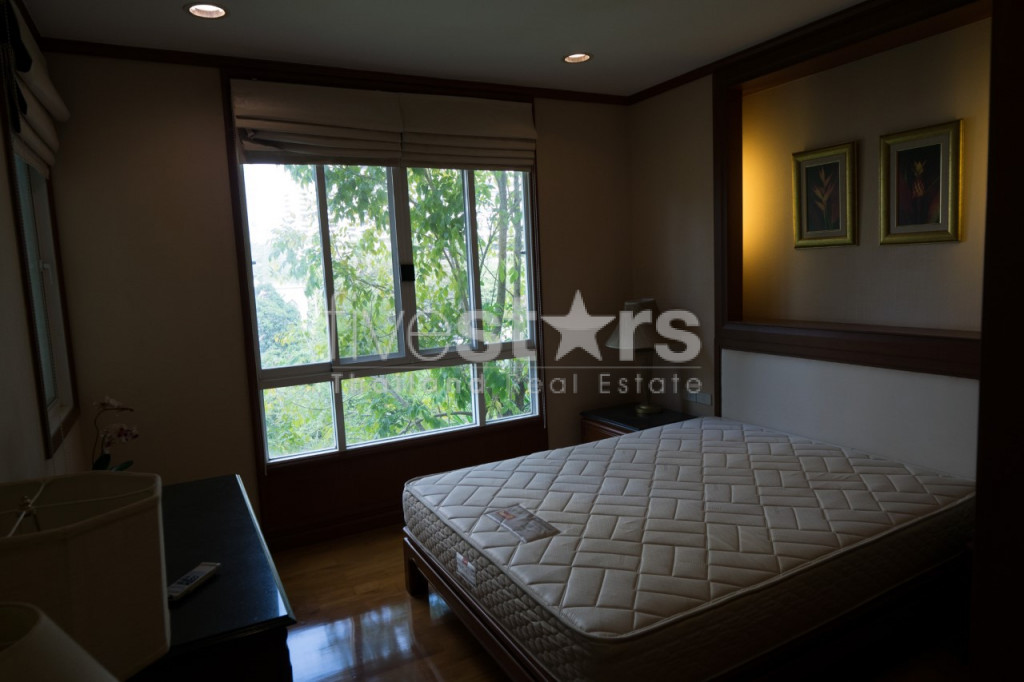 Appartement de deux chambres à louer près de la station de BTS Phromphong, photo 9