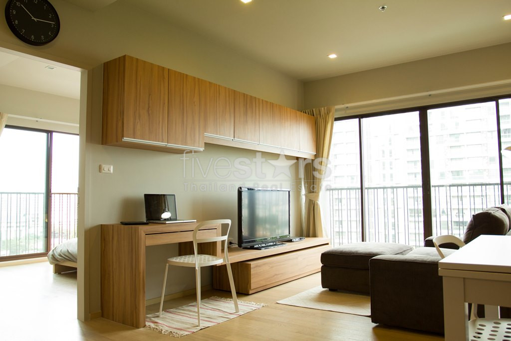 1 bedroom condo for rent close to Phrom Phong BTS Station, photo 2