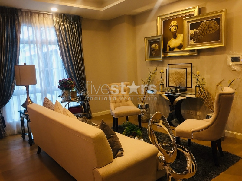 Appartement luxueux de deux chambres près du BTS Phrompong, photo 12
