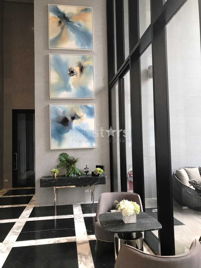 Appartement de deux chambres à louer près du BTS Phromphong, photo 12