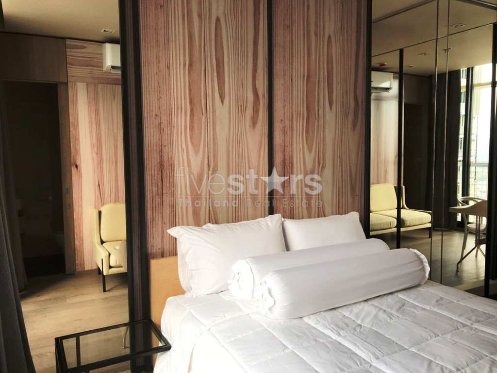 Appartement de deux chambres à louer près du BTS Phromphong, photo 6