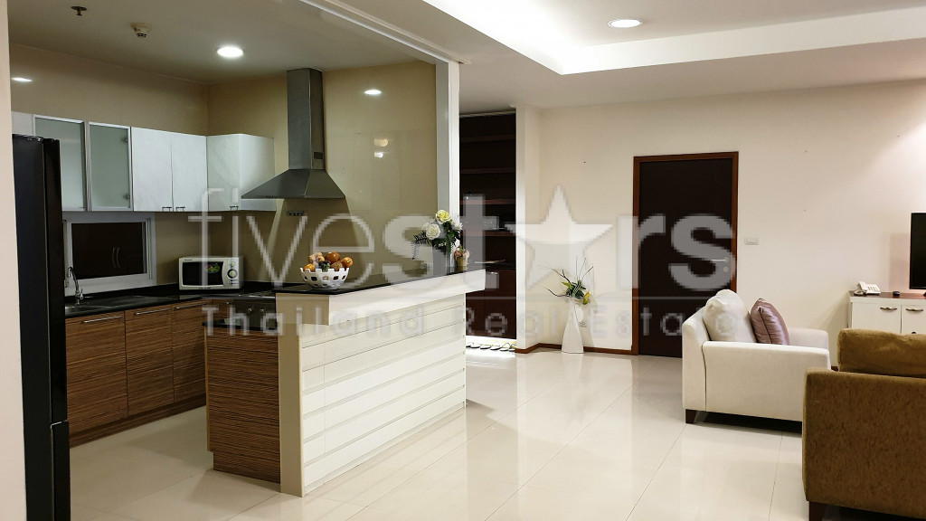 Large 3 bedrooms apartment for rent in Sukhumvit near BTS Phromphong, photo 3