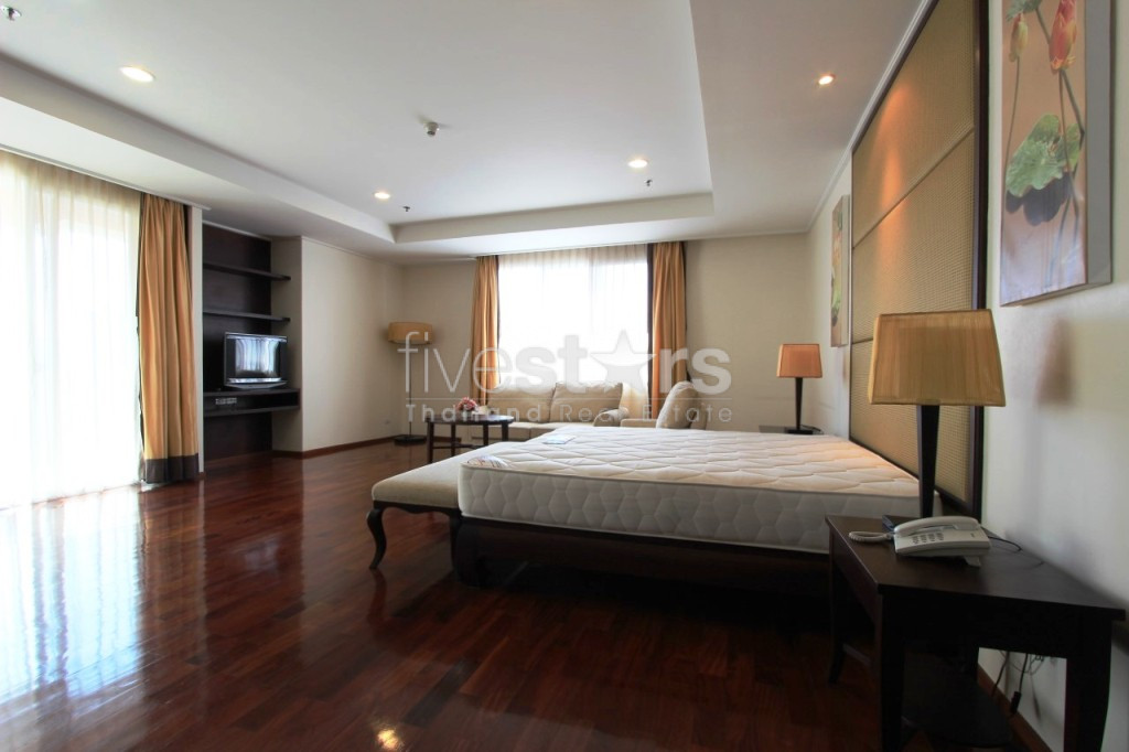 Large 3 bedrooms apartment for rent in Sukhumvit near BTS Phromphong, photo 6