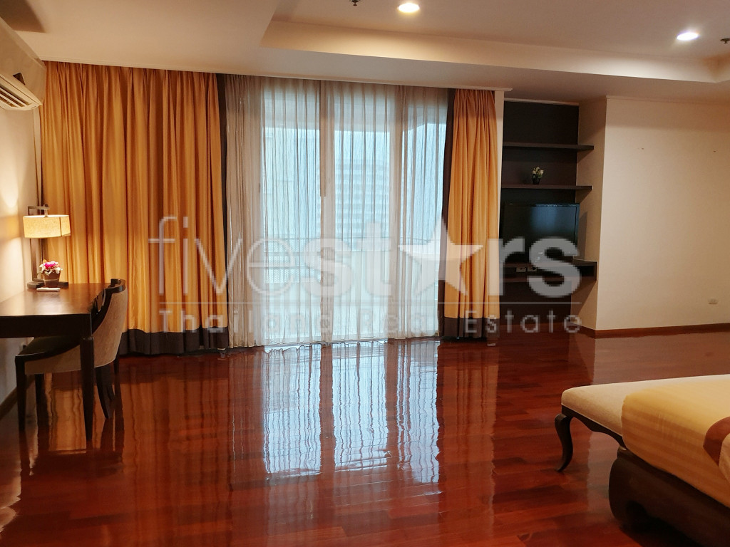 Large 3 bedrooms apartment for rent in Sukhumvit near BTS Phromphong, photo 3