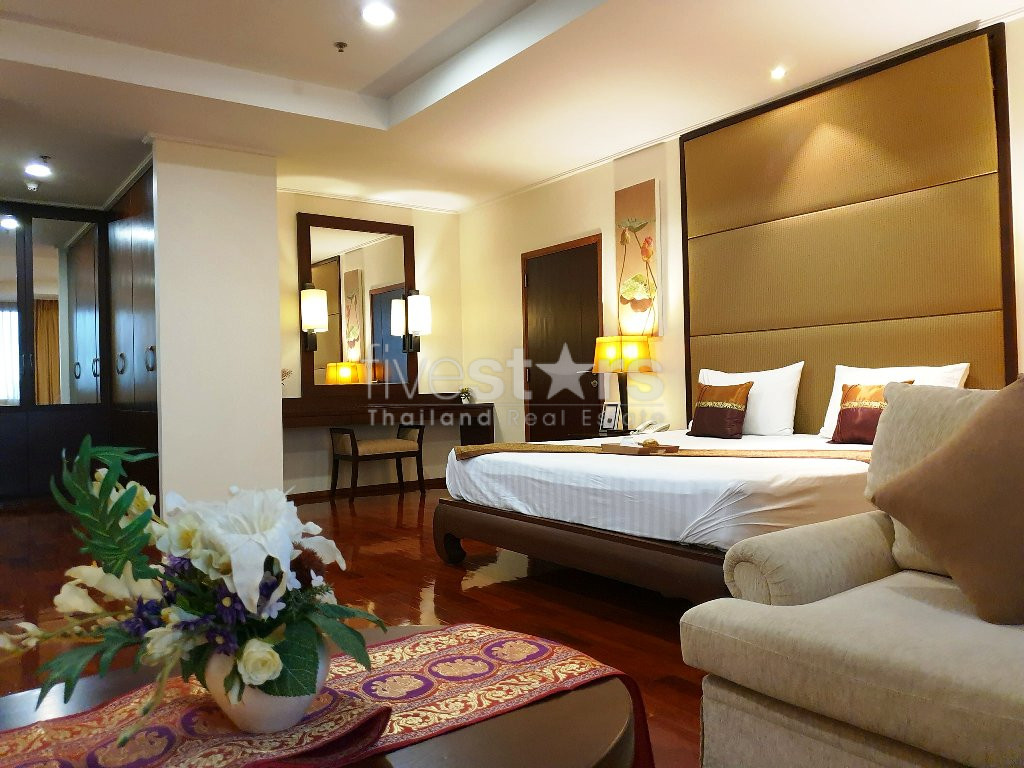 Large 3 bedrooms apartment for rent in Sukhumvit near BTS Phromphong, photo 6