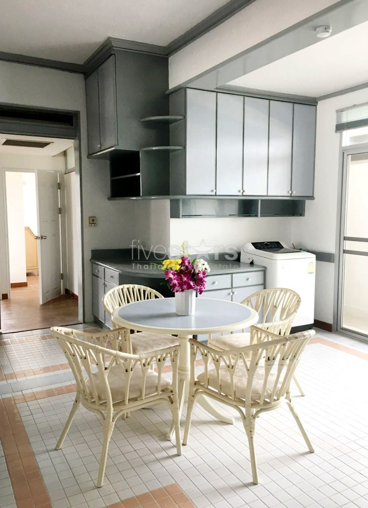 Appartement spacieux de 3 chambres à louer à Thonglor, photo 4