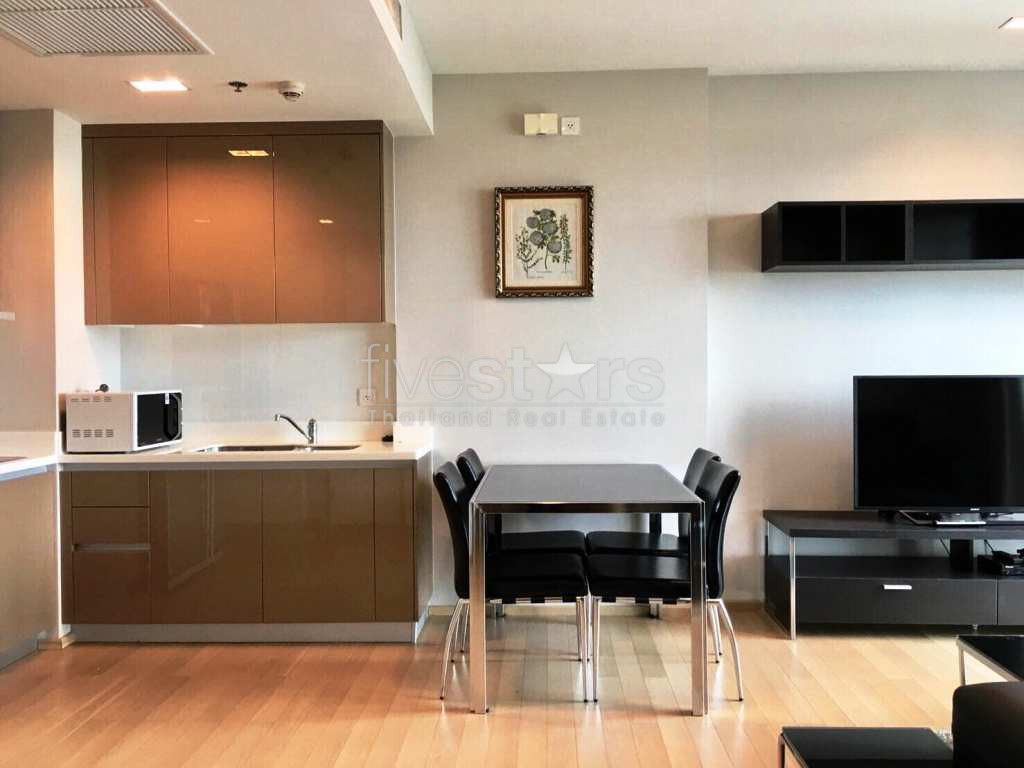 Appartement moderne de 2 chambres à louer près du BTS Thonglor, photo 5