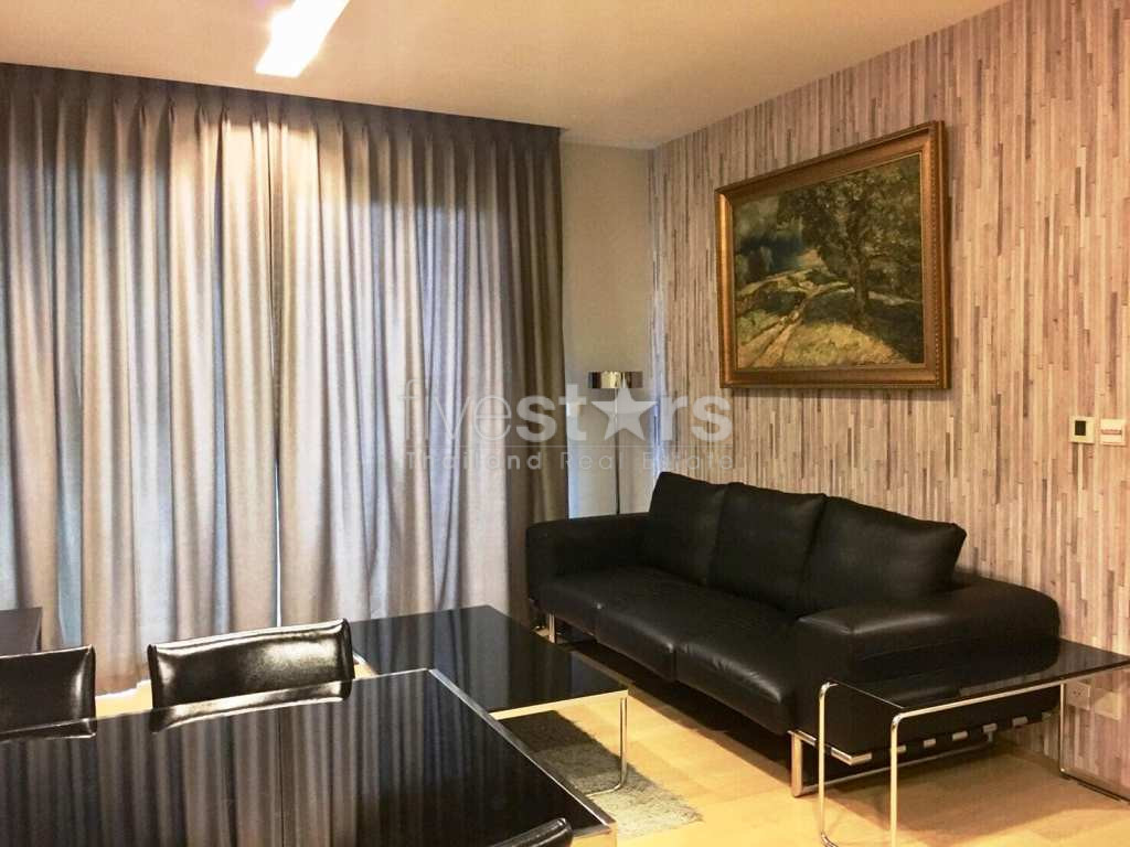 Appartement moderne de 2 chambres à louer près du BTS Thonglor, photo 2