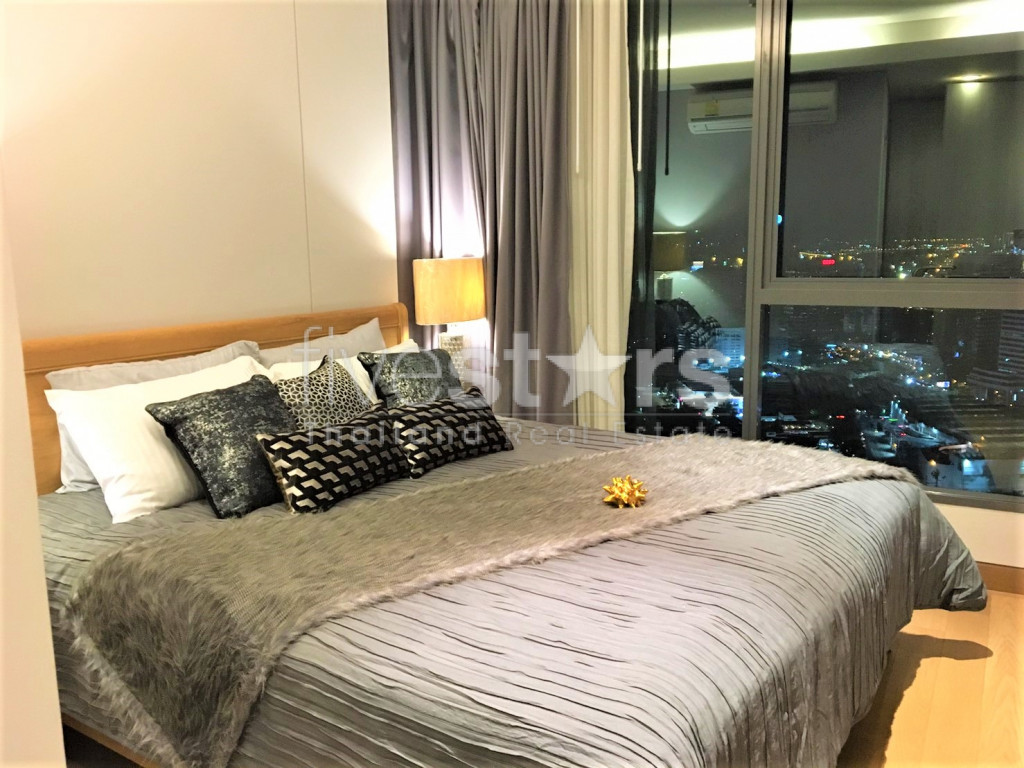 Condominium de deux chambres à louer près du BTS Phromphong, photo 5