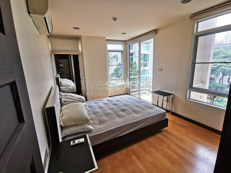 Appartement de 2 chambres à louer près du BTS Phromphong, photo 4