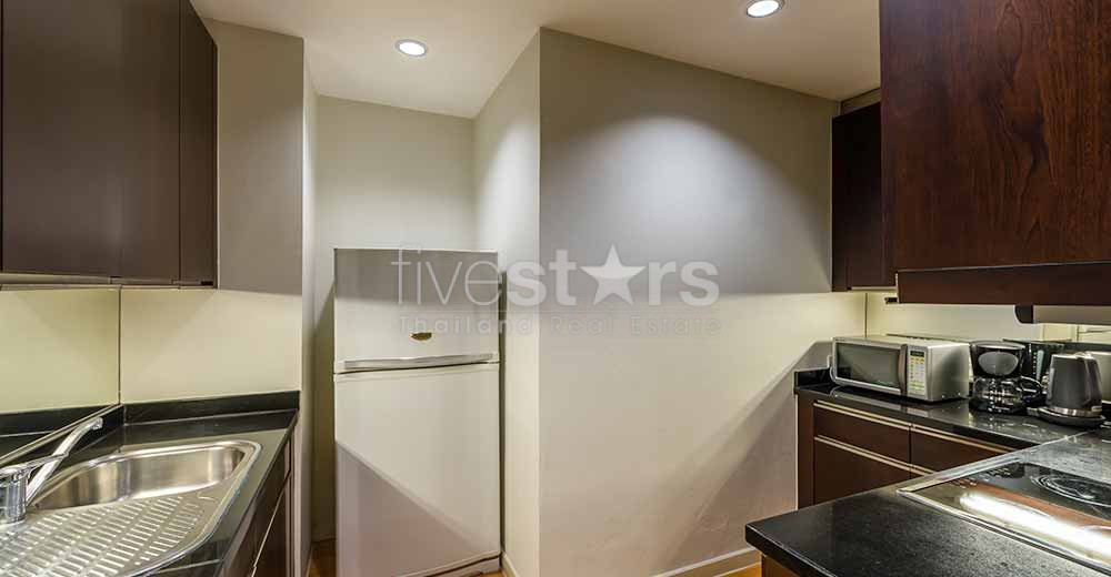 Service apartment 3 bedrooms for rent close to BTS Phromphong, photo 2