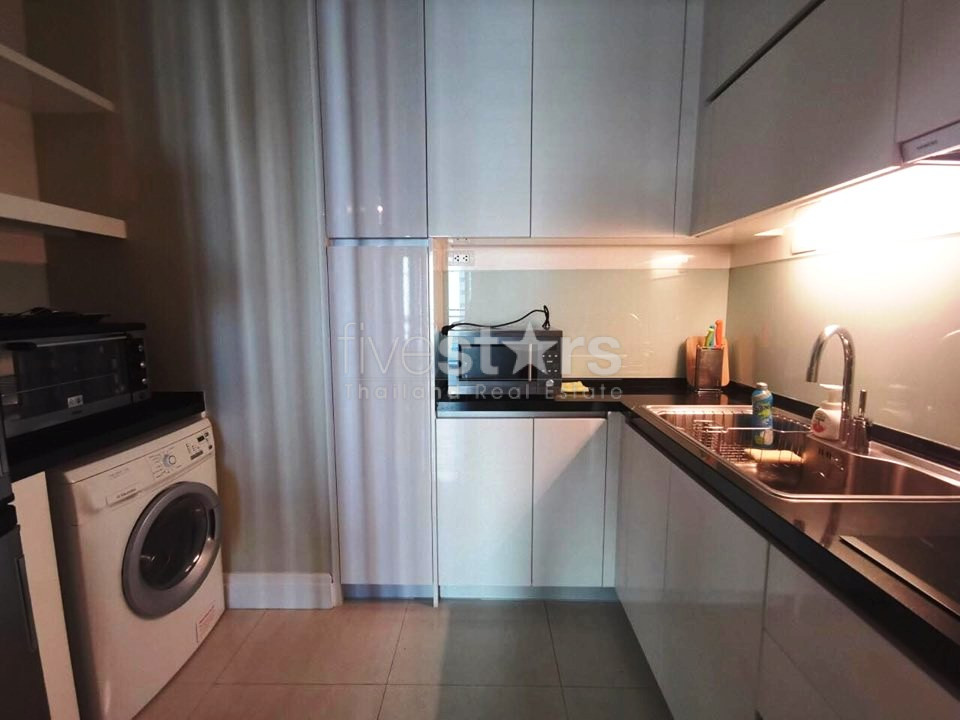 Appartement spacieux de 2 chambres à louer dans le quartier Sukhumvit, photo 4