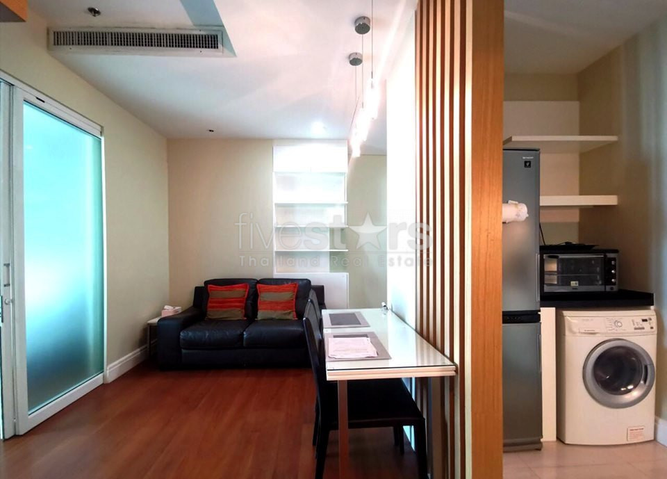Appartement de 2 chambres à vendre dans le quartier de Phromphong, photo 3