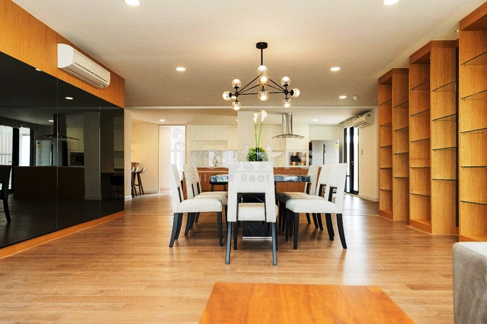 Duplex Penthouse 3 bedrooms apartment for rent near BTS Phromphong, photo 6