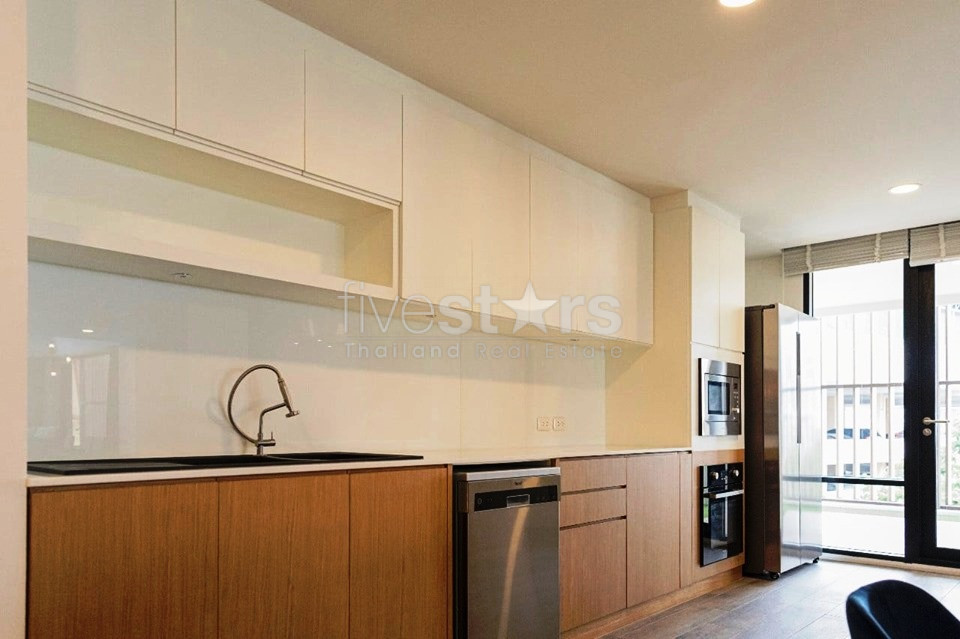 Duplex Penthouse 3 bedrooms apartment for rent near BTS Phromphong, photo 8