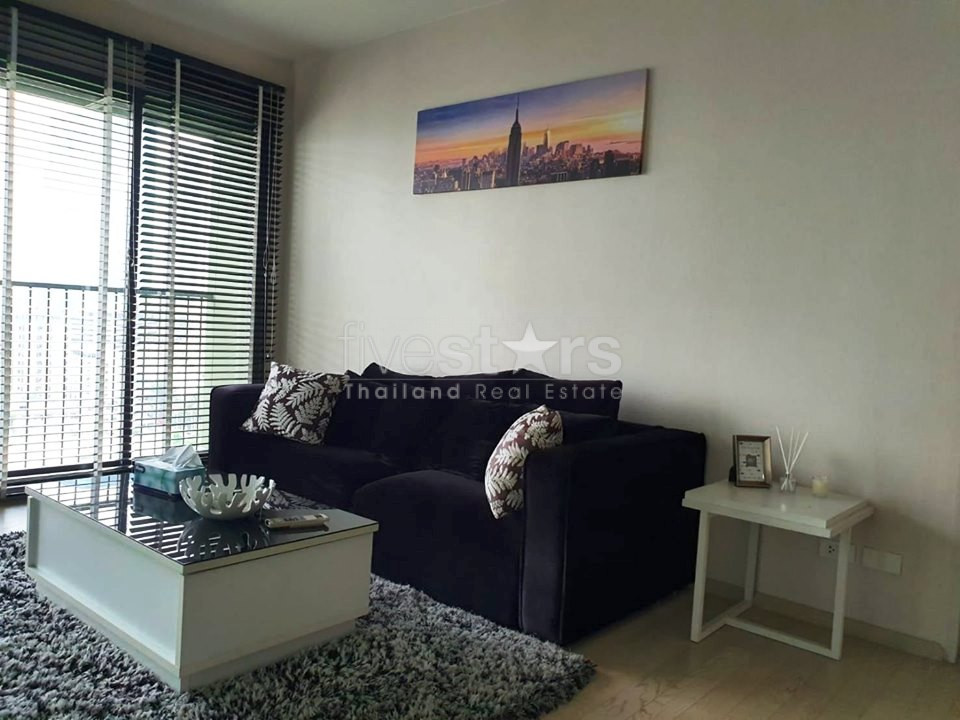 Appartement d'une chambre à vendre à Thonglor, photo 2