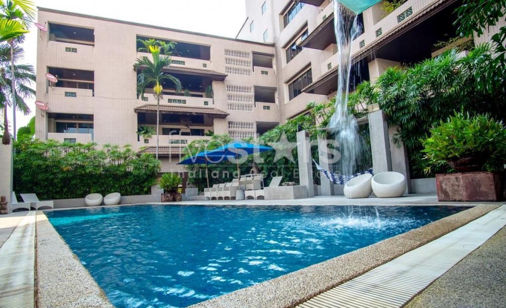 Unique appartement en Duplex de 4 chambres à louer près du BTS Phromphong, photo 20