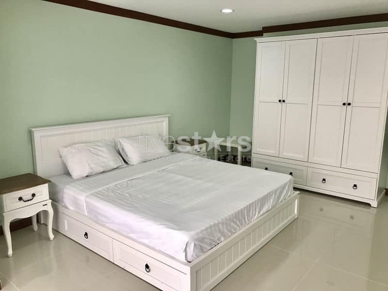 3 bedrooms condo for rent in Sukhumvit, photo 12