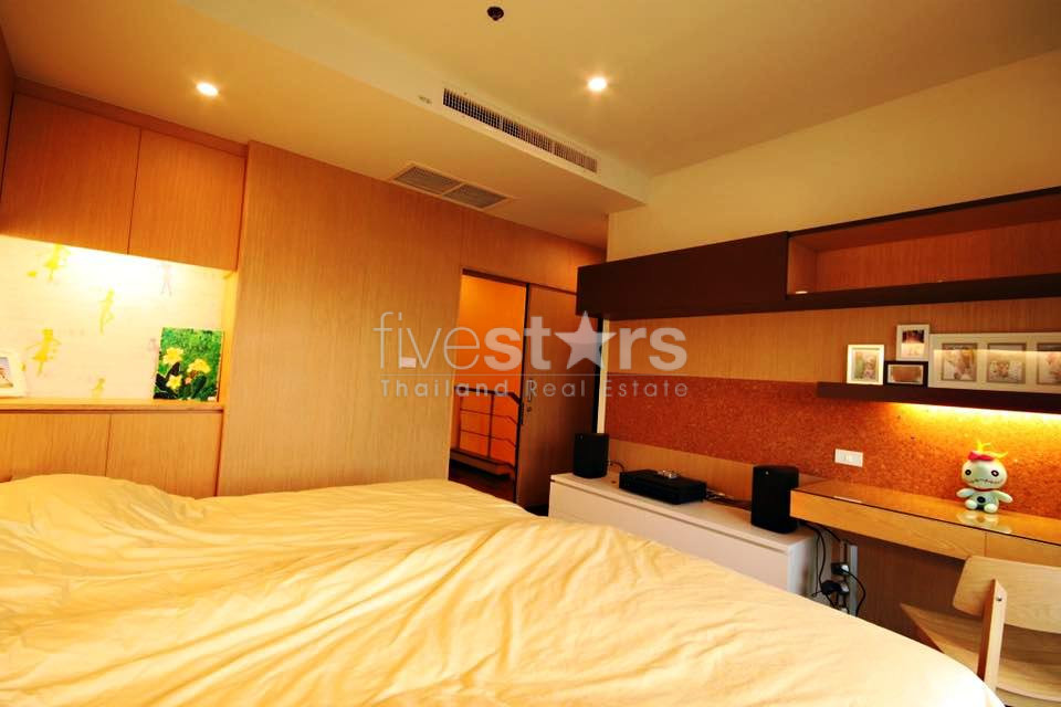 Duplex 2 bedrooms condo for rent close to BTS Thonglor, photo 14