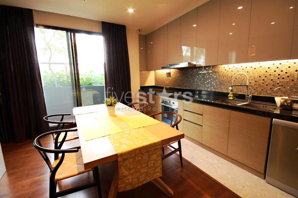 Duplex 2 bedrooms condo for rent close to BTS Thonglor, photo 8