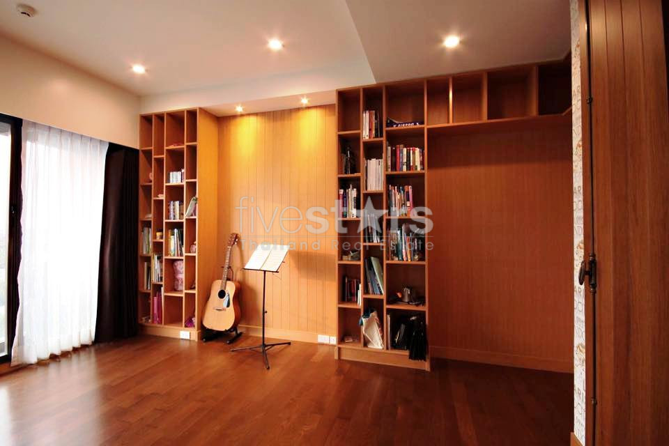 Duplex 2 bedrooms condo for rent close to BTS Thonglor, photo 15