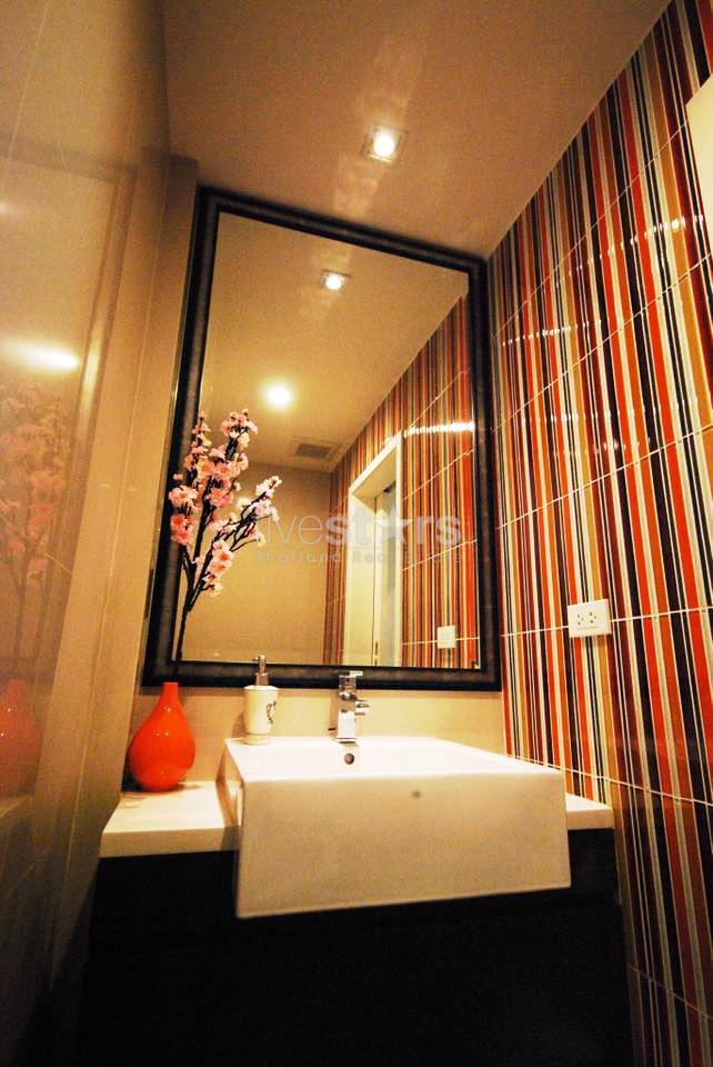 Duplex 2 bedrooms condo for sale close to BTS Thonglor, photo 17