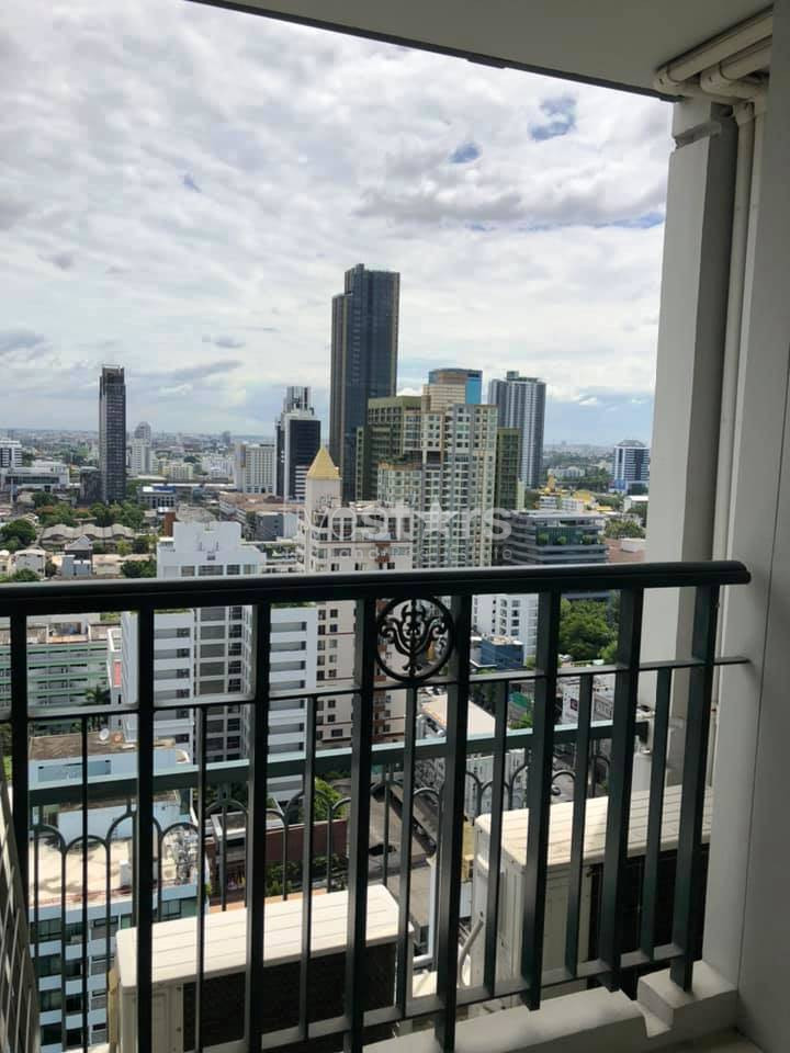 Appartement d'une chambre en étage élevé à vendre dans le quartier de Thonglor, photo 4